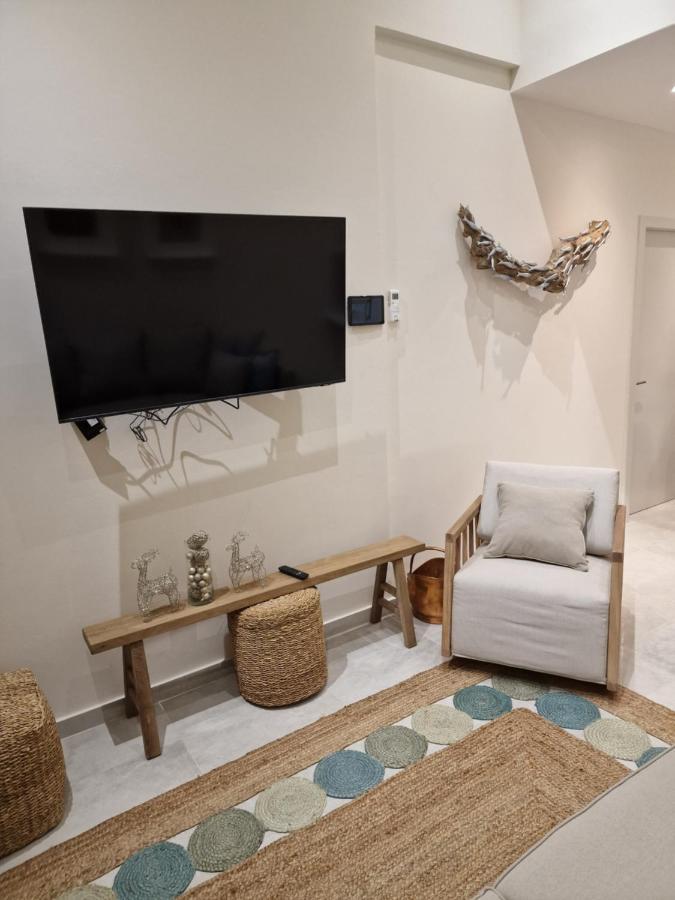Poseidon'S Limnaria Apartment Paphos Exterior photo